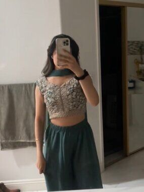 Elegant Teal Sharara Set – NEW – Size Small
